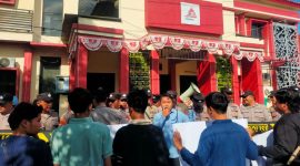 Kades HMI Komisariat Persiapan UNIBA Madura, Dedy.