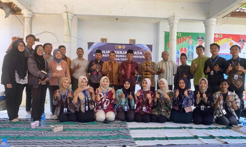 Kegiatan sosialisasi swasembada pangan dan praktek pupuk biosaka.