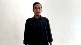 Penulis merupakan aktivis Himpunan Mahasiswa Islam Pamekasan.