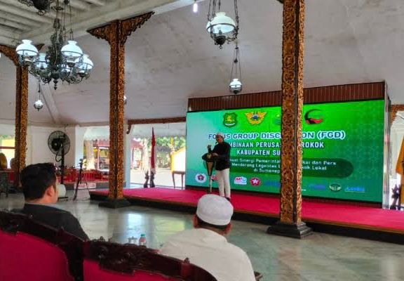 Paguyuban rokok dianggap menantang hukum oleh Aktivis Dear Jatim.
