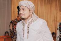 Pengasuh Pondok Pesantren Nurul Hikmah RKH Anis Cipta Dewata 