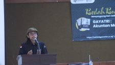 Ahmad Tsiqqif Asyiqullah, Pengurus Pusat Aktivis Peneleh.