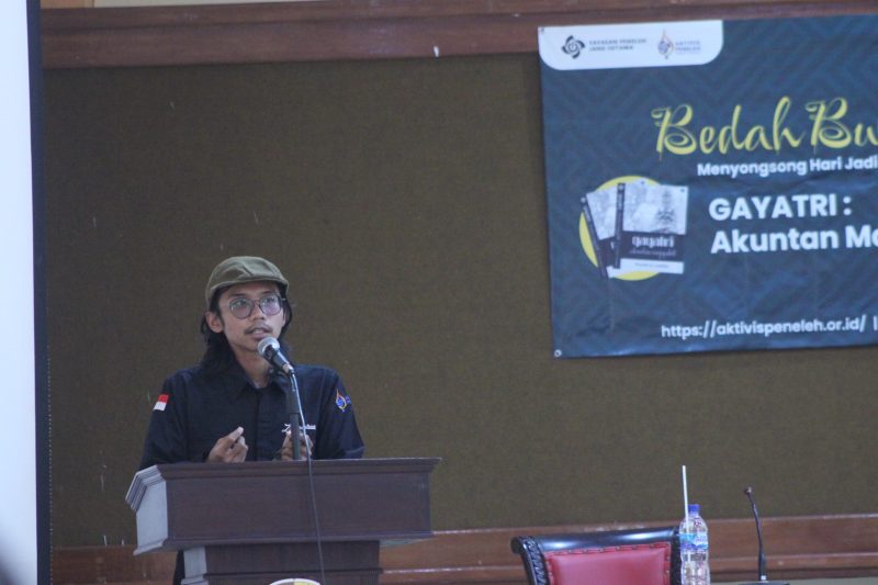 Ahmad Tsiqqif Asyiqullah, Pengurus Pusat Aktivis Peneleh.