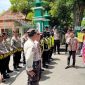 Massa Aksi Forkot saat melakukan aksi demonstrasi di depan kantor DPRKP Pamekasan.