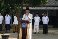 Momen KH. A. Hanif Hasan, memberikan sambutan dalam perayaan HSN 2025