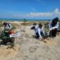 Aksi tanam 2.000 Cemara Udang di Pantai Beringin. 