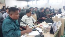 Ketua DPD Tani Merdeka Basri saat Audiensi di Gedung DPRD Pamekasan