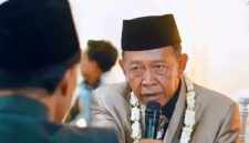 Mbah Tarman nekat membuat cek mahar palsu Rp3 Miliar (Foto/Tangkapan layar)