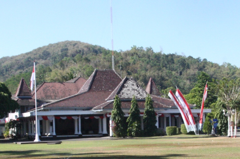 FOTO: Kantor Pemerintah Kabupaten Pacitan, Jawa Timur. (istimewa).