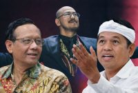 Stand up comedy, Pandji Pragiwaksono (tengah), Mahfud MD (kiri), Dedi Mulyadi (kanan).