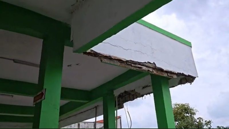 Ancam keselamatan, bangunan RSUD Moh Anwar memprihatinkan. Foto/Timesin